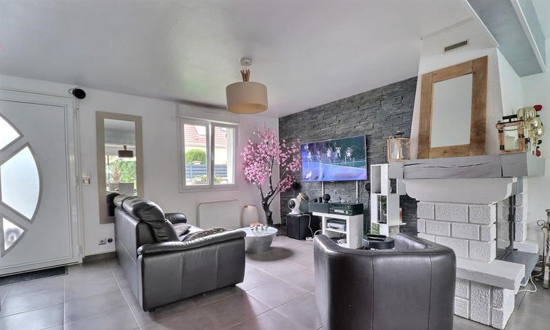 Maison - 147 m² - 7 pièces