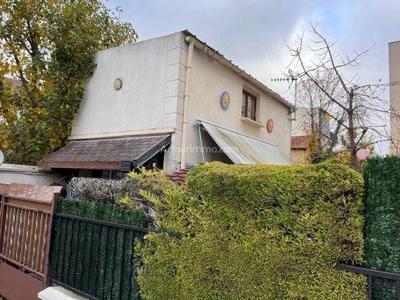 Immeuble - 100 m² - 5 pièces