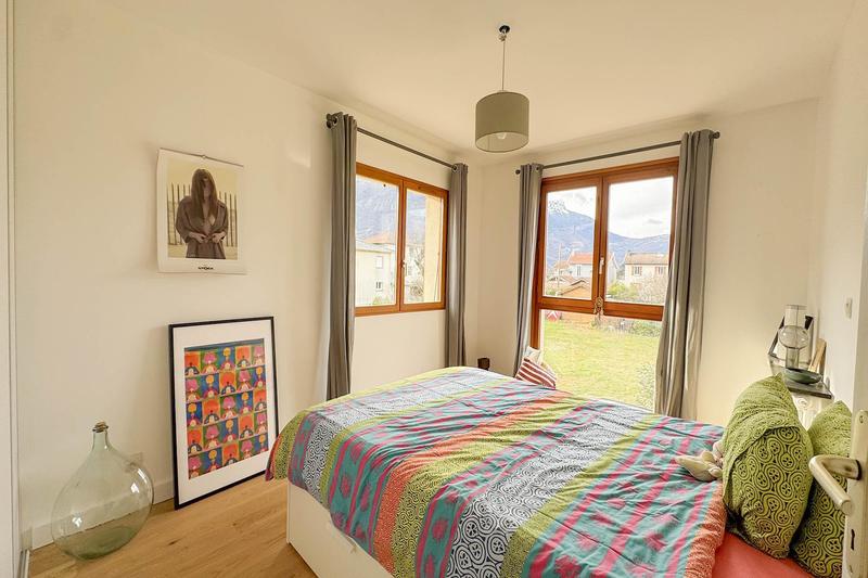 Maison - 226 m² - 8 pièces