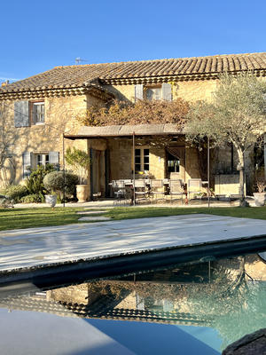 Mas - 362 m² - 8 pièces