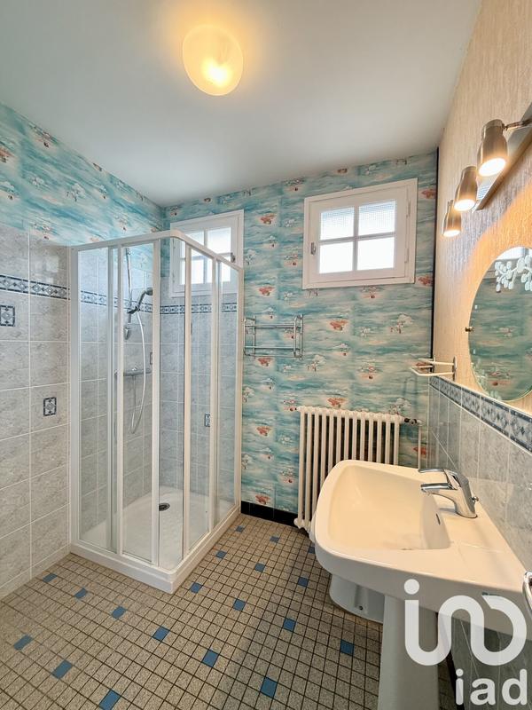 Maison - 92 m² - 5 pièces