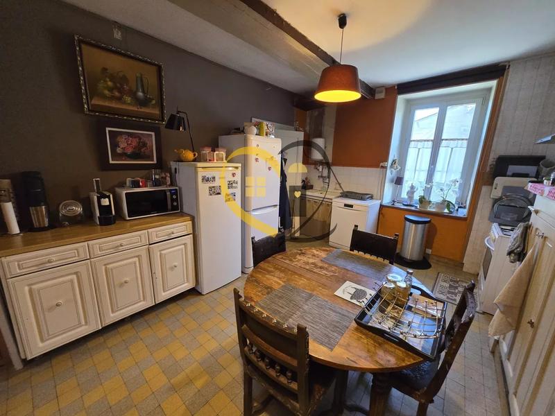 Maison de village - 123 m² - 4 pièces