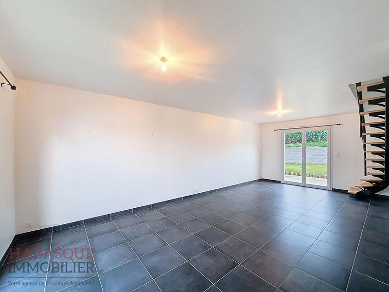 Maison - 106 m² - 6 pièces