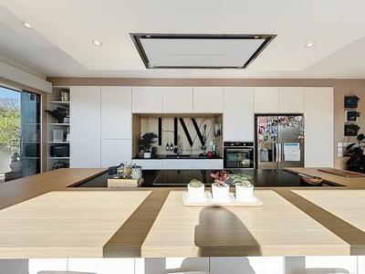 Appartement - 110 m² - 5 pièces