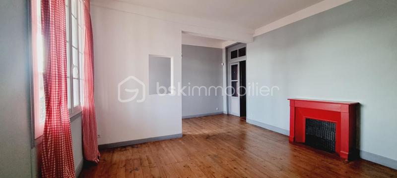 Immeuble - 195 m² - 8 pièces