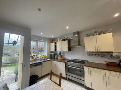 Maison - 183 m² - 8 pièces