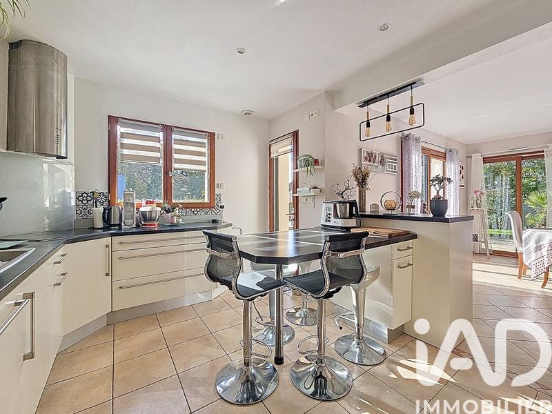 Maison - 134 m² - 6 pièces