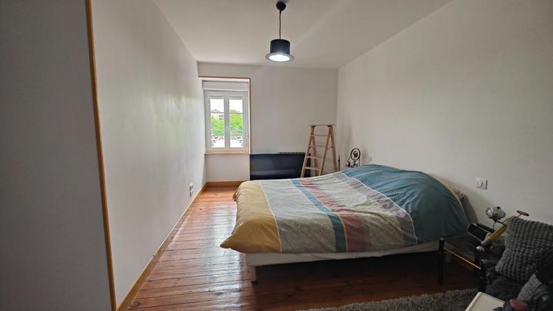 Maison - 361 m² - 8 pièces