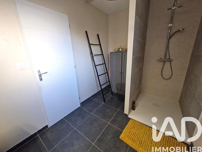 Maison - 98 m² - 5 pièces