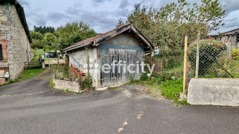 Maison - 130 m² - 8 pièces