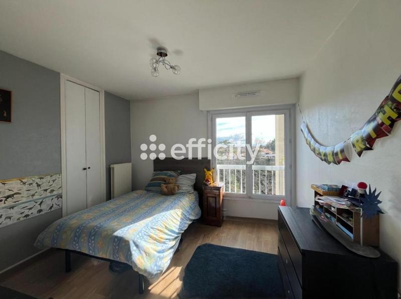 Appartement - 107 m² - 4 pièces