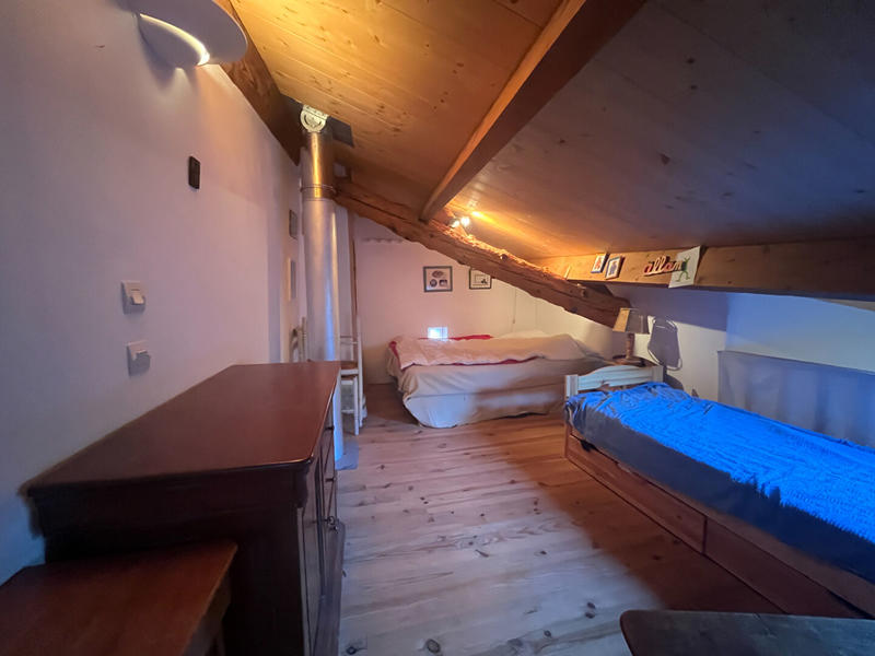 Maison - 93 m² - 4 pièces