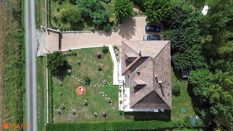 Maison - 120 m² - 4 pièces