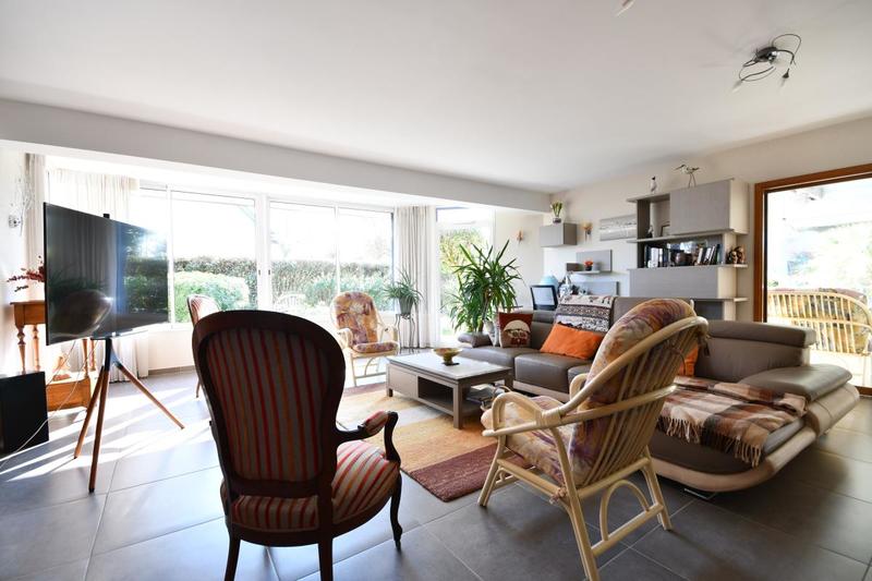 Maison - 215 m² - 2 pièces