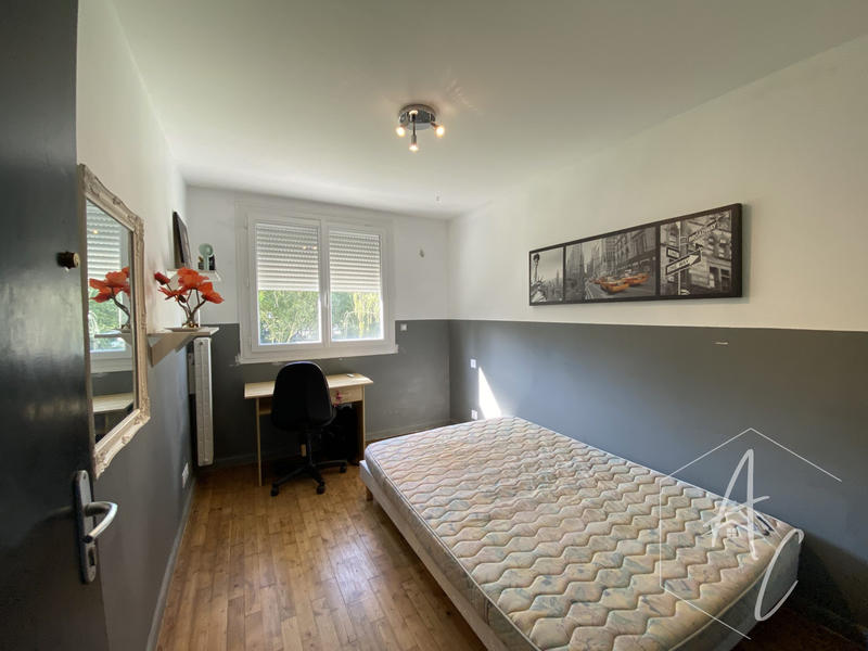 Appartement - 65 m² - 4 pièces