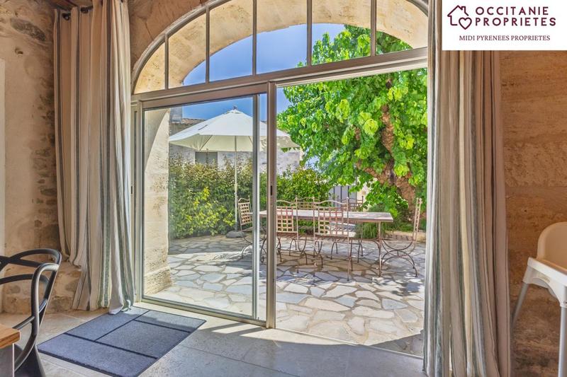 Propriété - 366 m² - 13 pièces