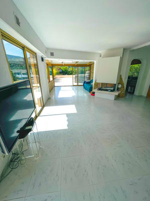 Appartement - 120 m² - 4 pièces