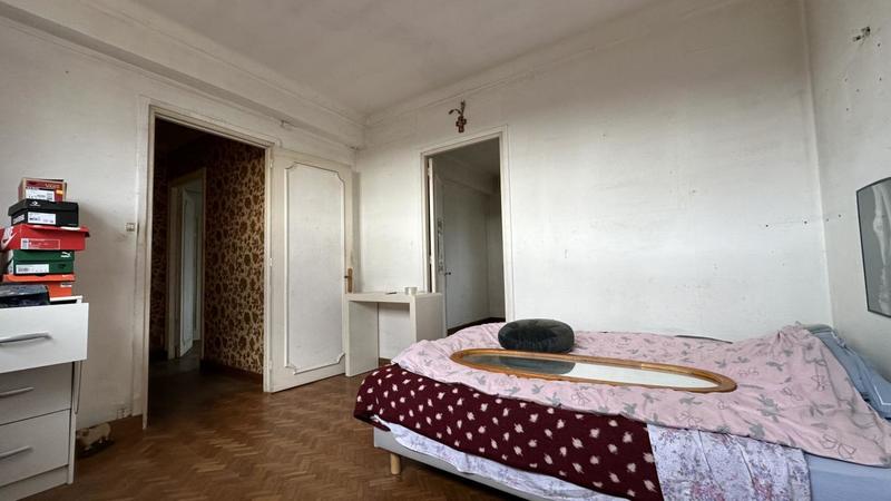 Maison - 180 m² - 7 pièces