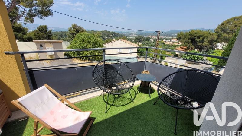 Appartement - 65 m² - 3 pièces