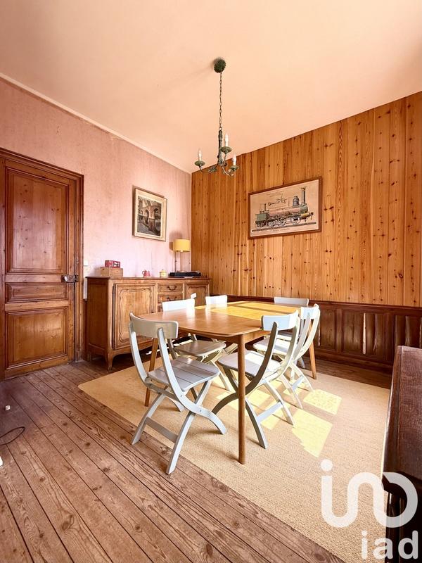 Maison - 136 m² - 6 pièces