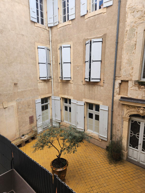 Bureau - 53 m² - 1 pièce