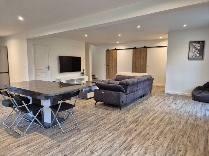 Maison - 160 m² - 6 pièces