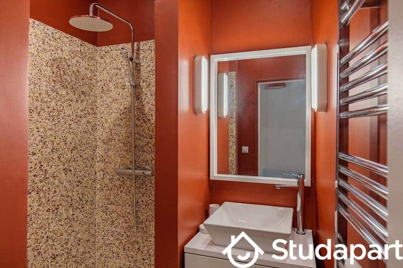 Appartement - 94 m² - 4 pièces