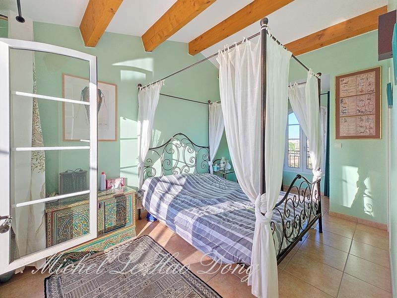 Maison - 102 m² - 4 pièces