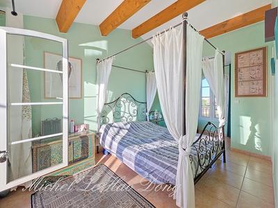 Maison - 102 m² - 4 pièces