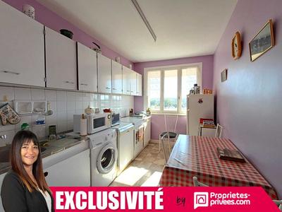 Appartement - 80 m² - 5 pièces