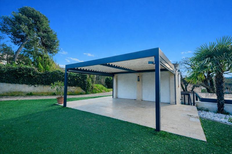 Villa - 195 m² - 7 pièces