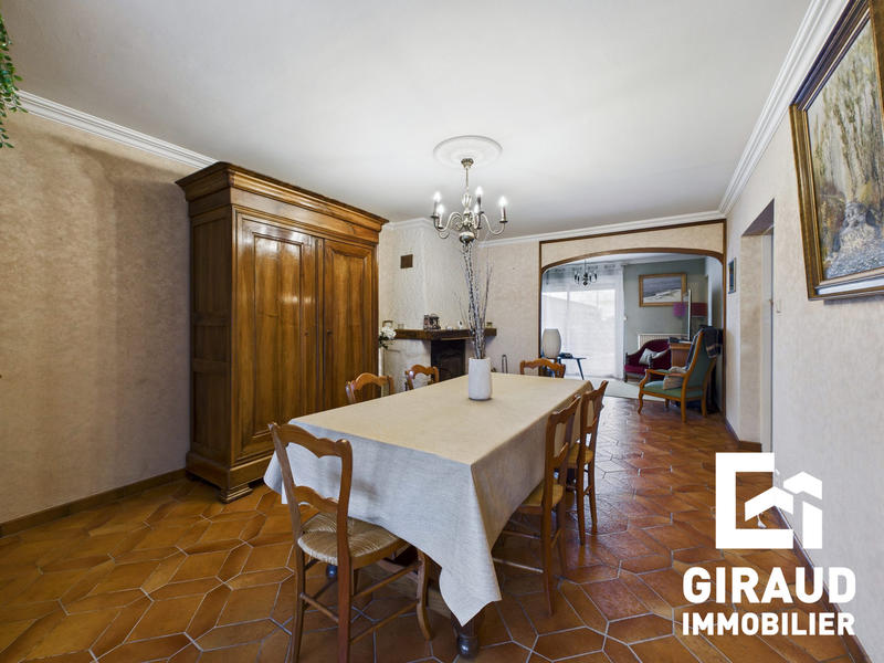 Maison - 113 m² - 7 pièces