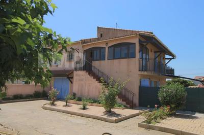 Maison - 156 m² - 7 pièces