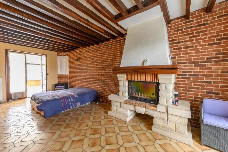 Maison - 180 m² - 6 pièces