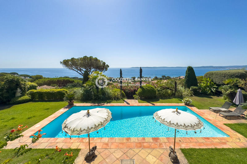 Villa - 460 m² - 10 pièces