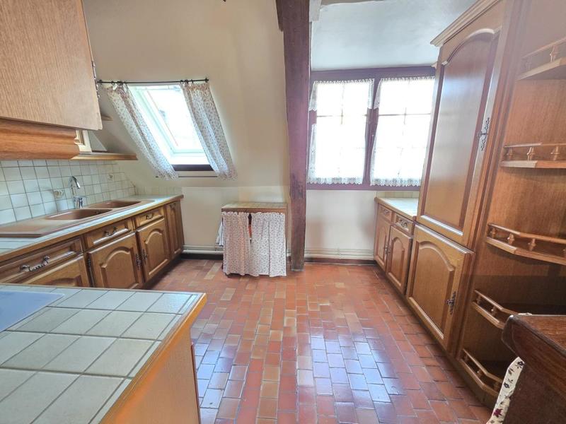 Appartement ancien - 65 m² - 3 pièces