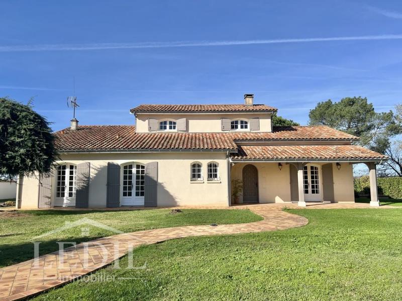 Maison - 188 m² - 6 pièces