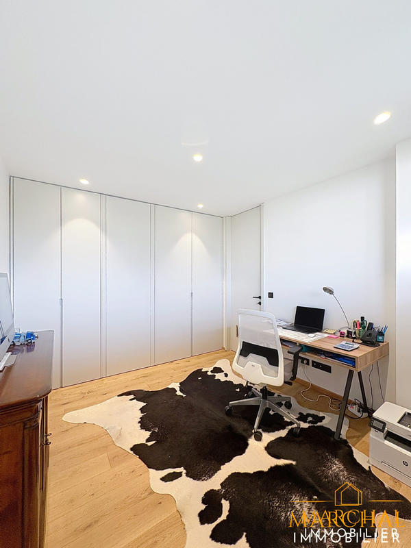 Villa - 202 m² - 5 pièces