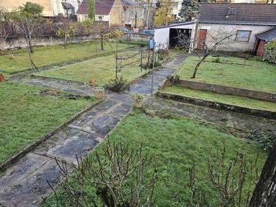 Terrain constructible - 200 m²