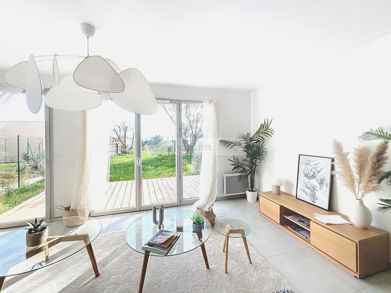 Duplex - 90 m² - 4 pièces