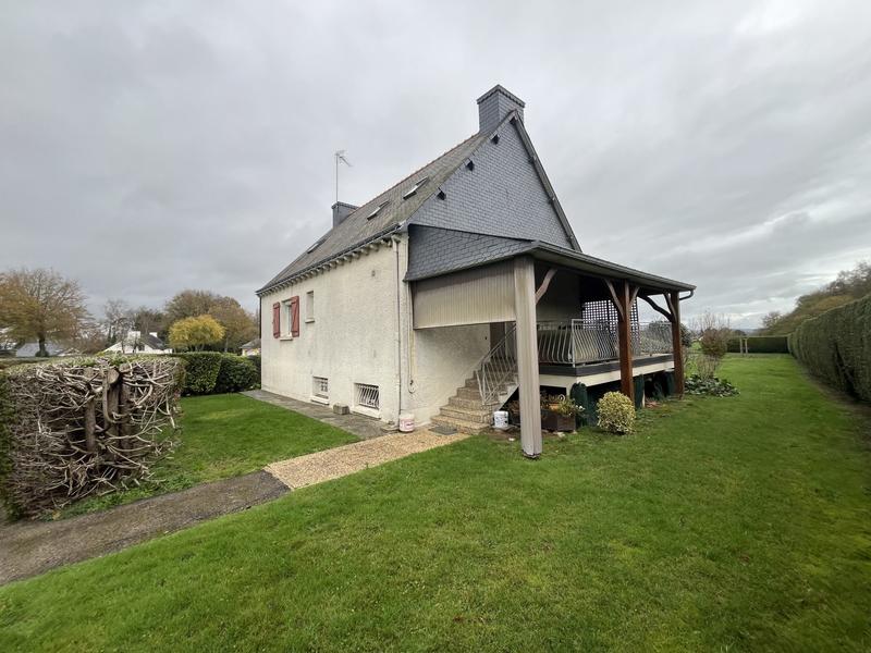 Maison - 102 m² - 6 pièces