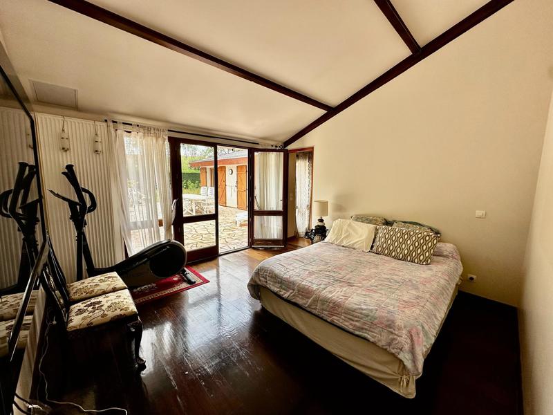 Maison - 134 m² - 5 pièces