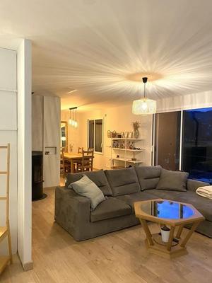 Maison - 96 m² - 4 pièces