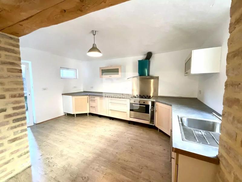 Maison de village - 80 m² - 4 pièces