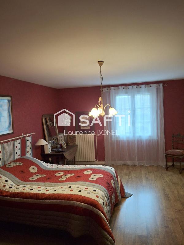 Maison - 150 m² - 6 pièces