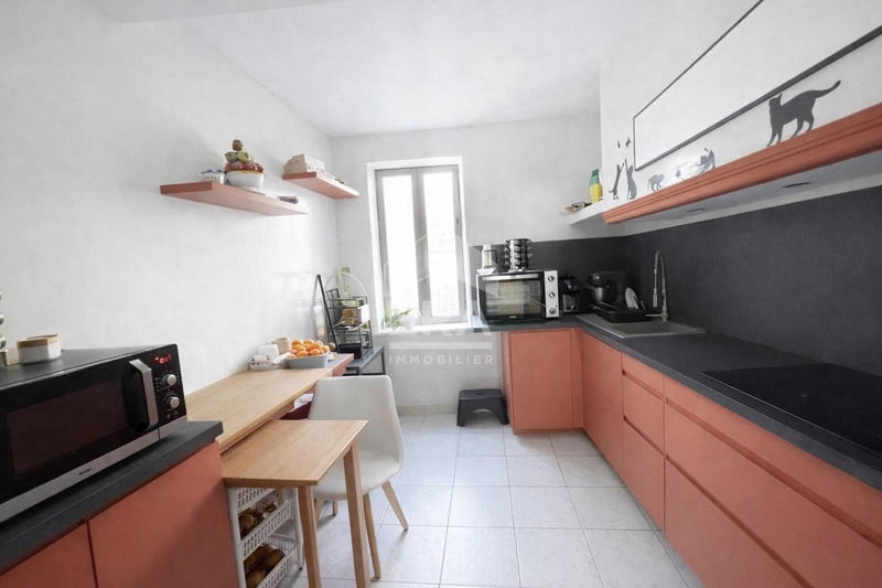 Maison - 80 m² - 3 pièces