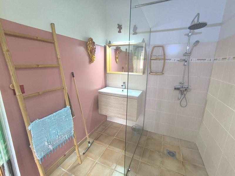 Villa - 180 m² - 5 pièces