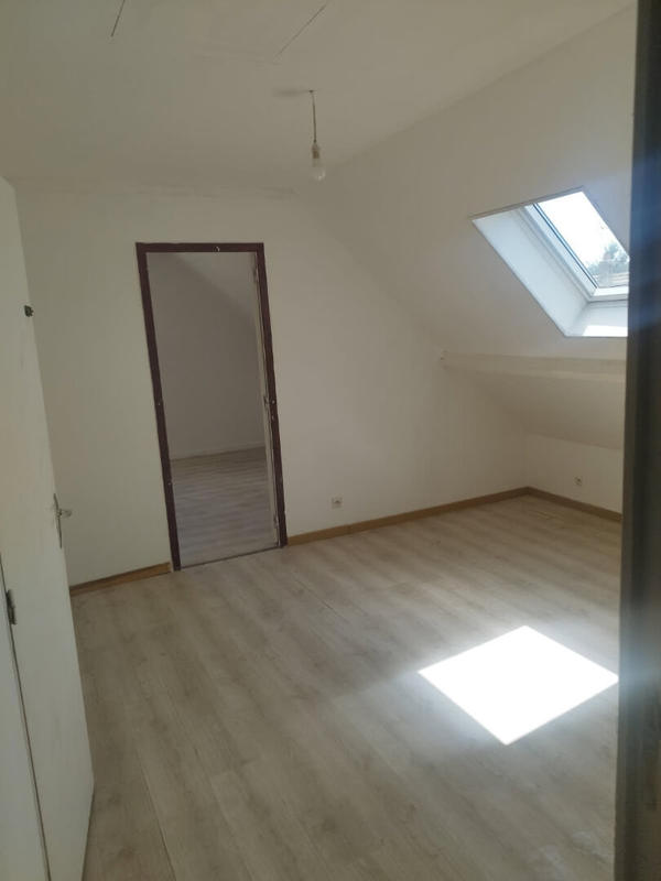 Maison - 121 m² - 5 pièces