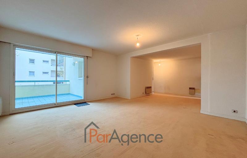 Appartement - 81 m² - 3 pièces