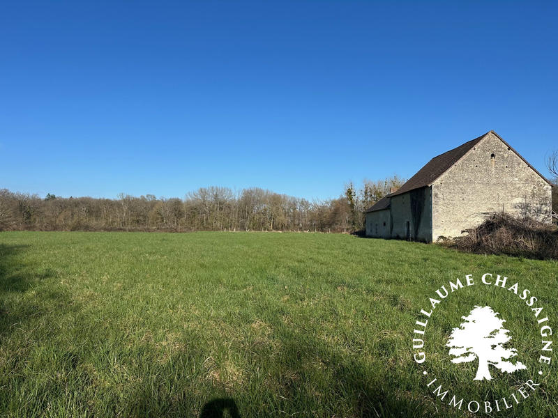 Maison traditionnelle - 280 m² - 5 pièces